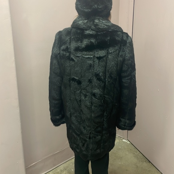 DENNIS BASSO FAUX FUR COAT+ HAT - Picture 3 of 8